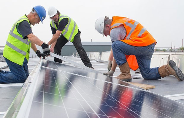 solar panel manufacturing company